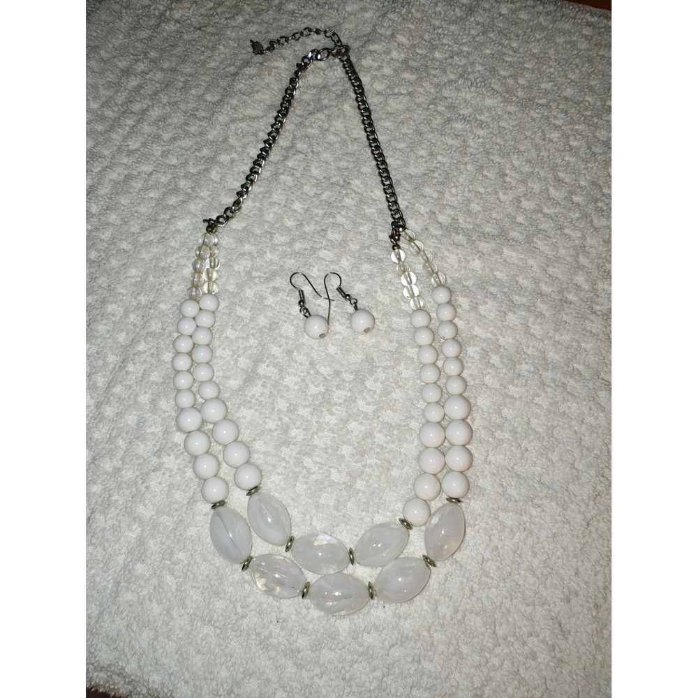Jewelry Set White Marbled Beaded Double Strand Necklace & Drop Earrings